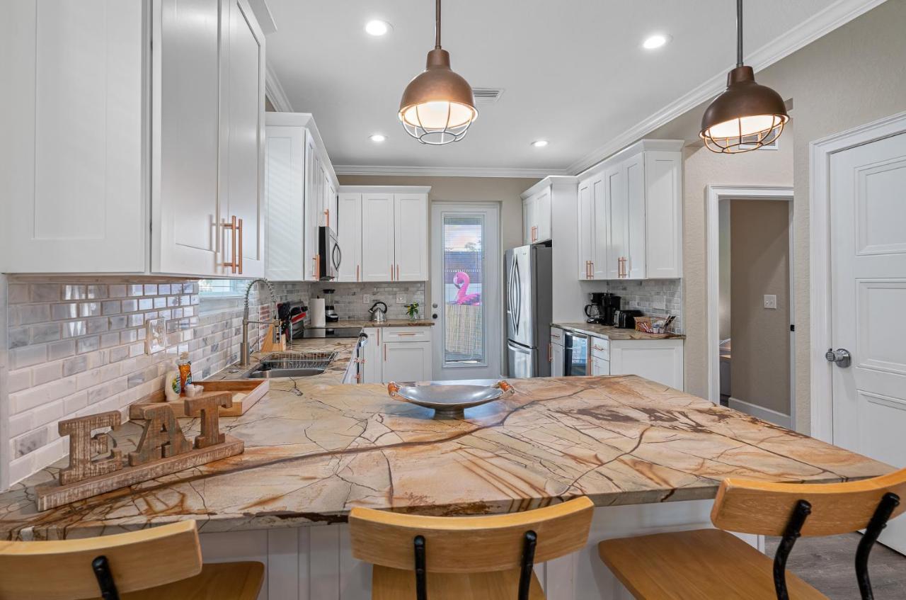 Cozy And Spacious 4Br House With Pool In Tampa Exterior photo